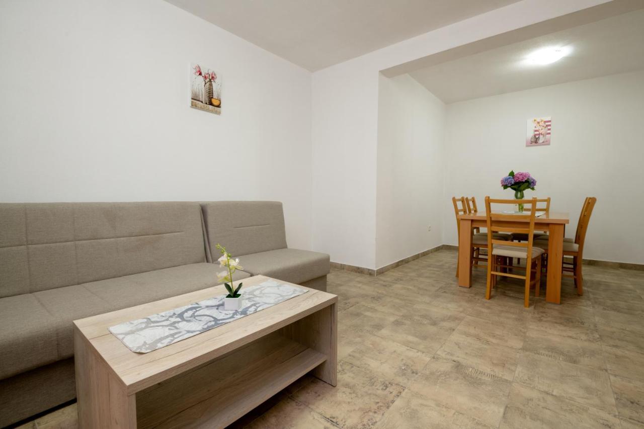 Villa Jazina Pavlovic Neum Bagian luar foto